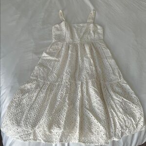 Vince Camuto white/Cream Eyelet Dress - size 4!